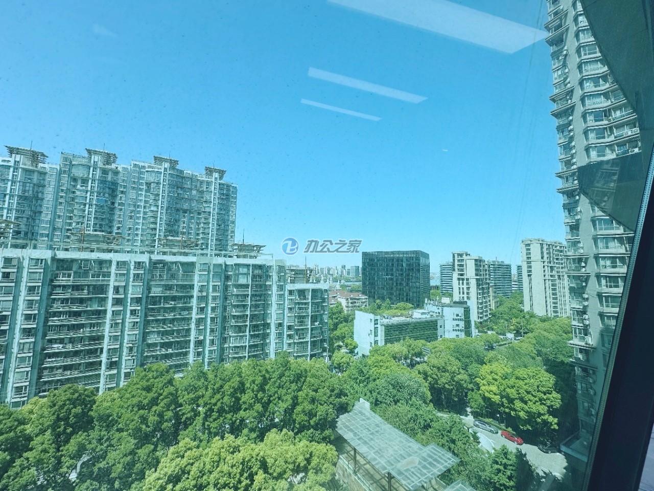 裕景国际商务广场